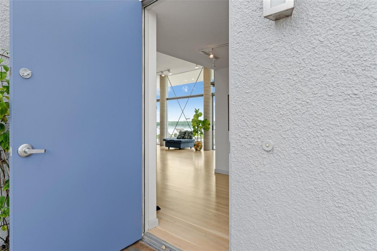 1761 Oceanview Drive, Saint Petersburg, FL 33715 Photo