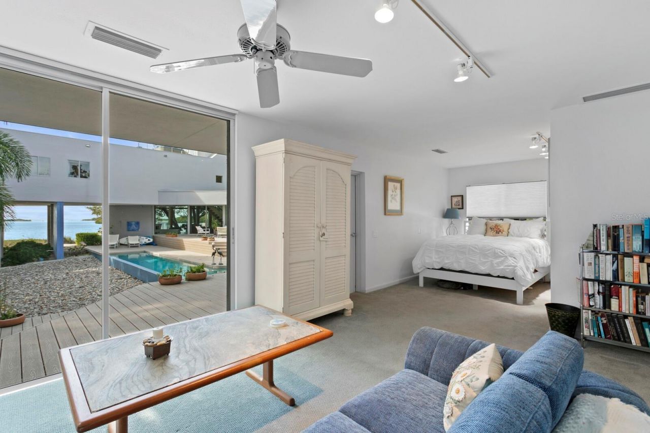 1761 Oceanview Drive, Saint Petersburg, FL 33715 Photo