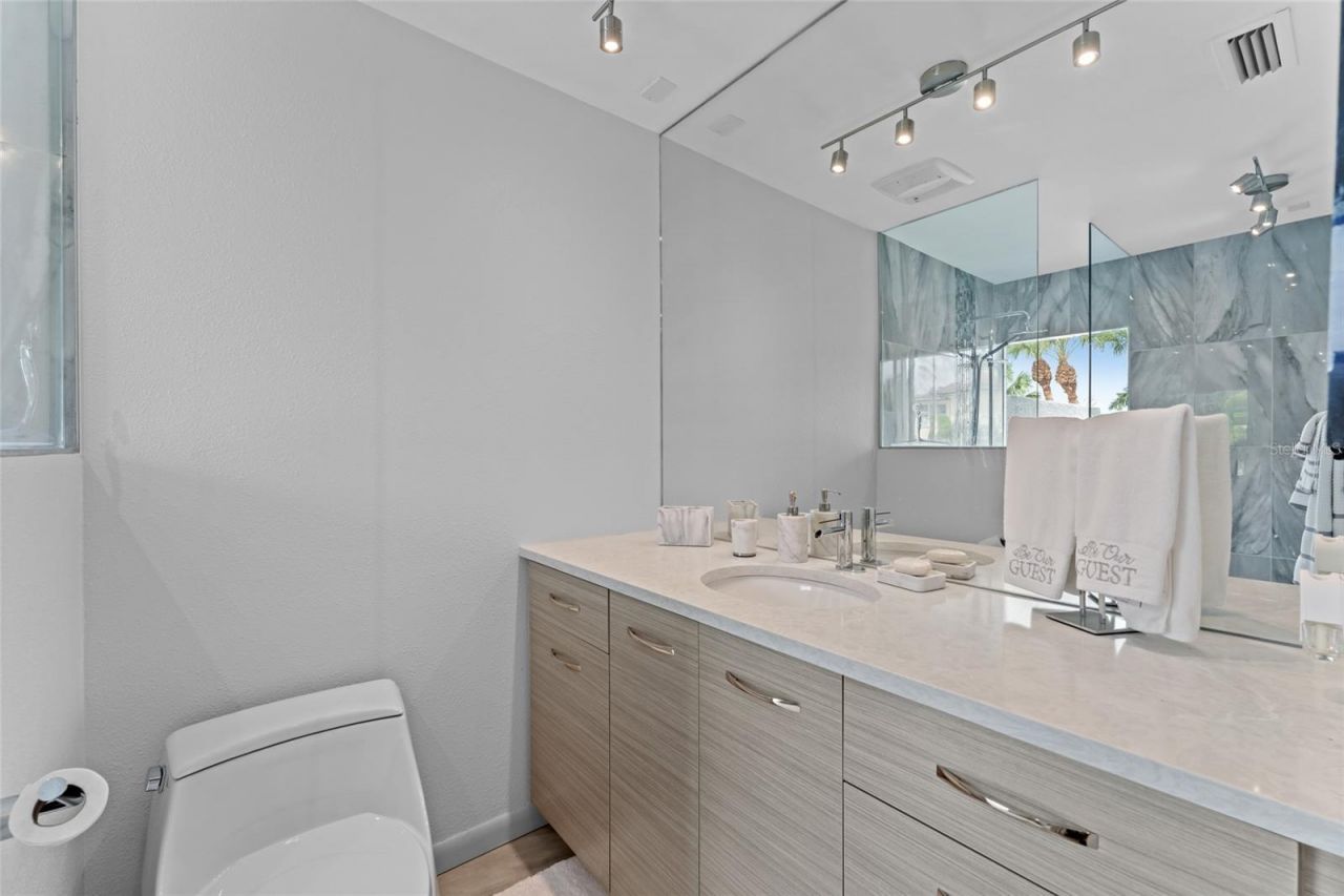 1761 Oceanview Drive, Saint Petersburg, FL 33715 Photo