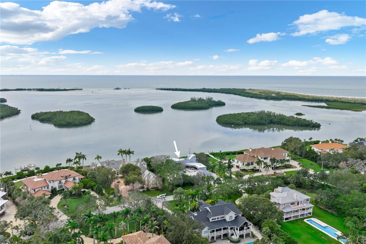 1761 Oceanview Drive, Saint Petersburg, FL 33715 Photo