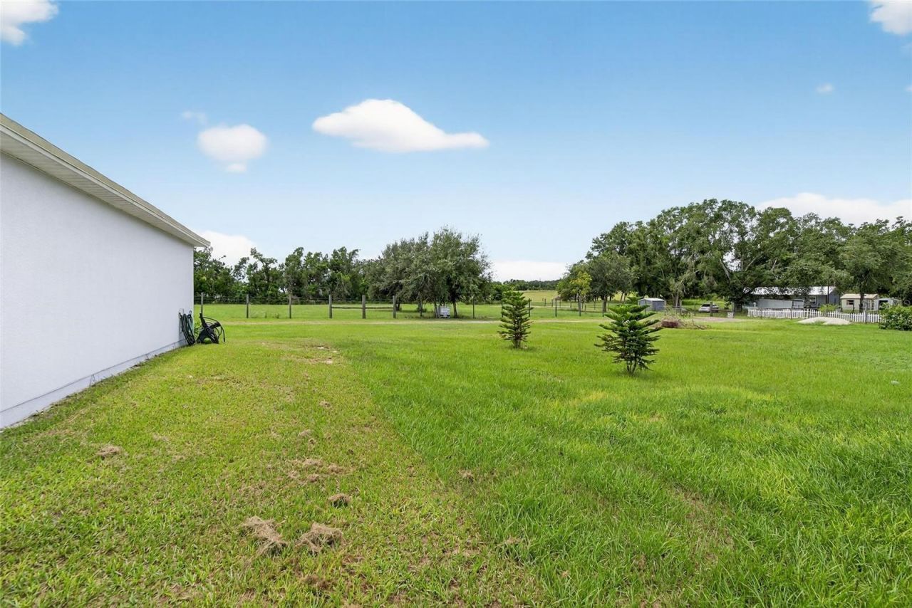 863 C F Kinney Road, Lake Wales, FL 33859 Photo