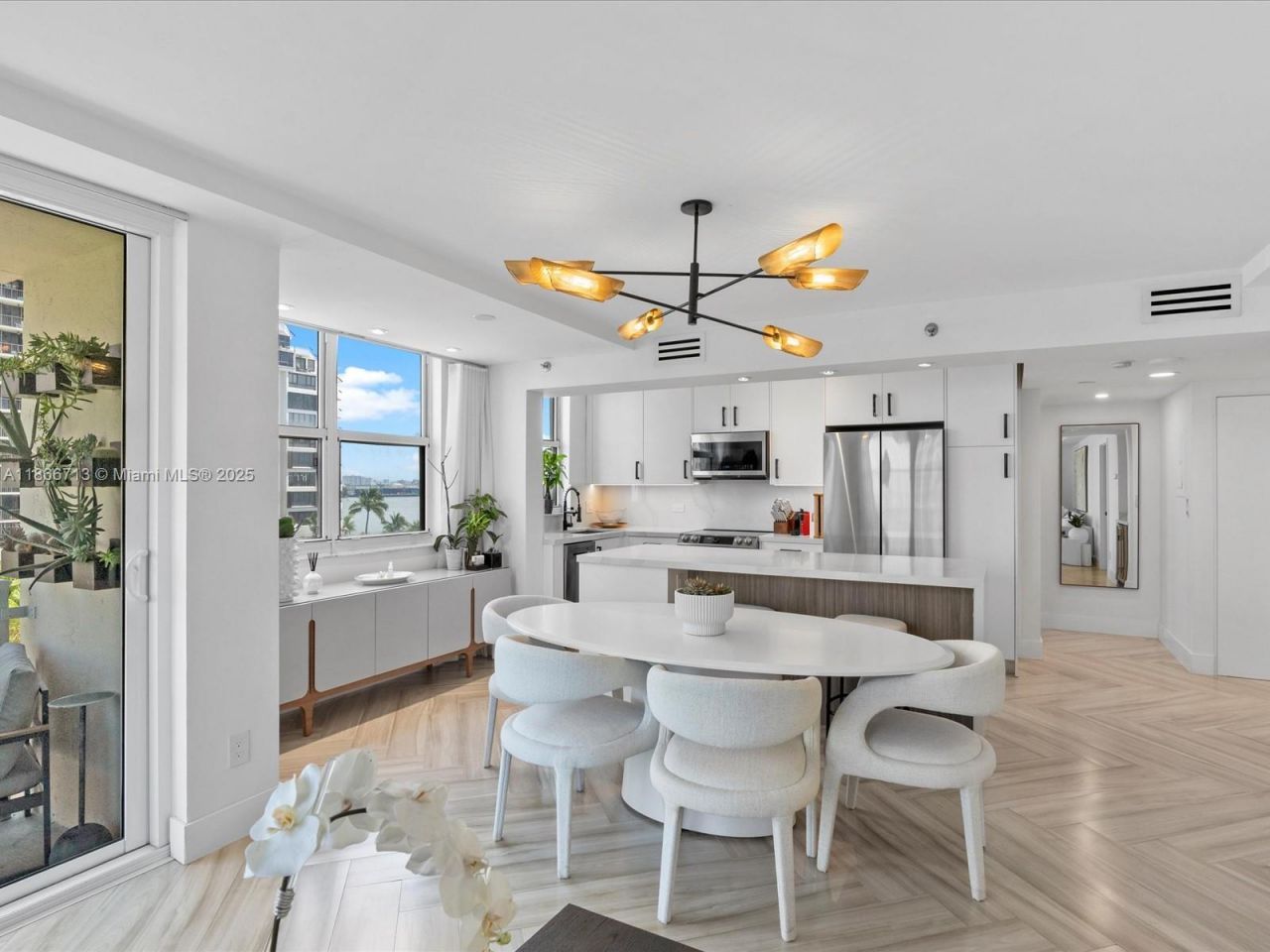 770 Claughton Island Dr, Unit 701, Miami, FL 33131 Photo