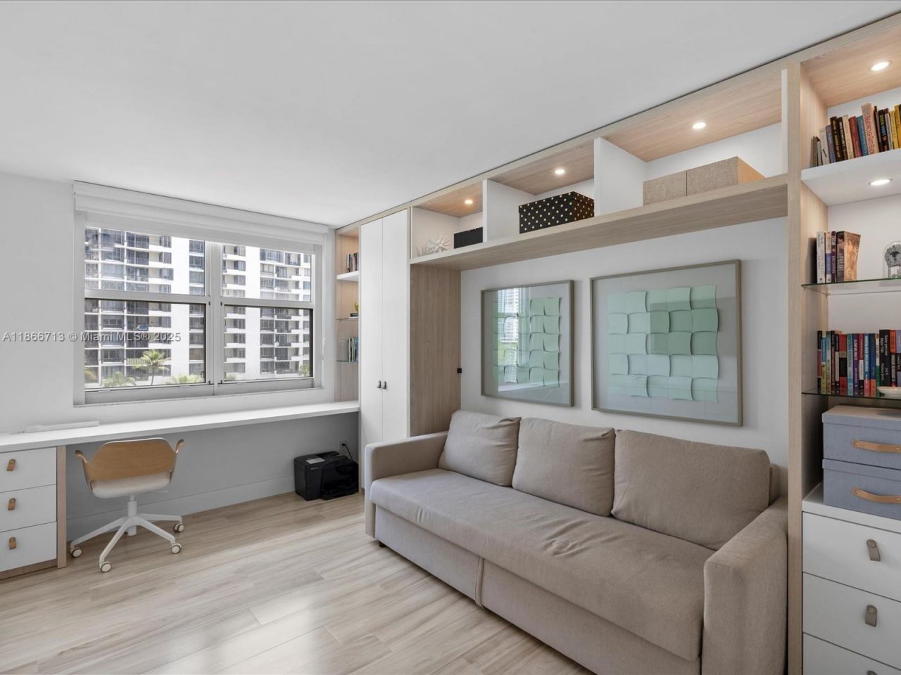 770 Claughton Island Dr, Unit 701, Miami, FL 33131 Photo