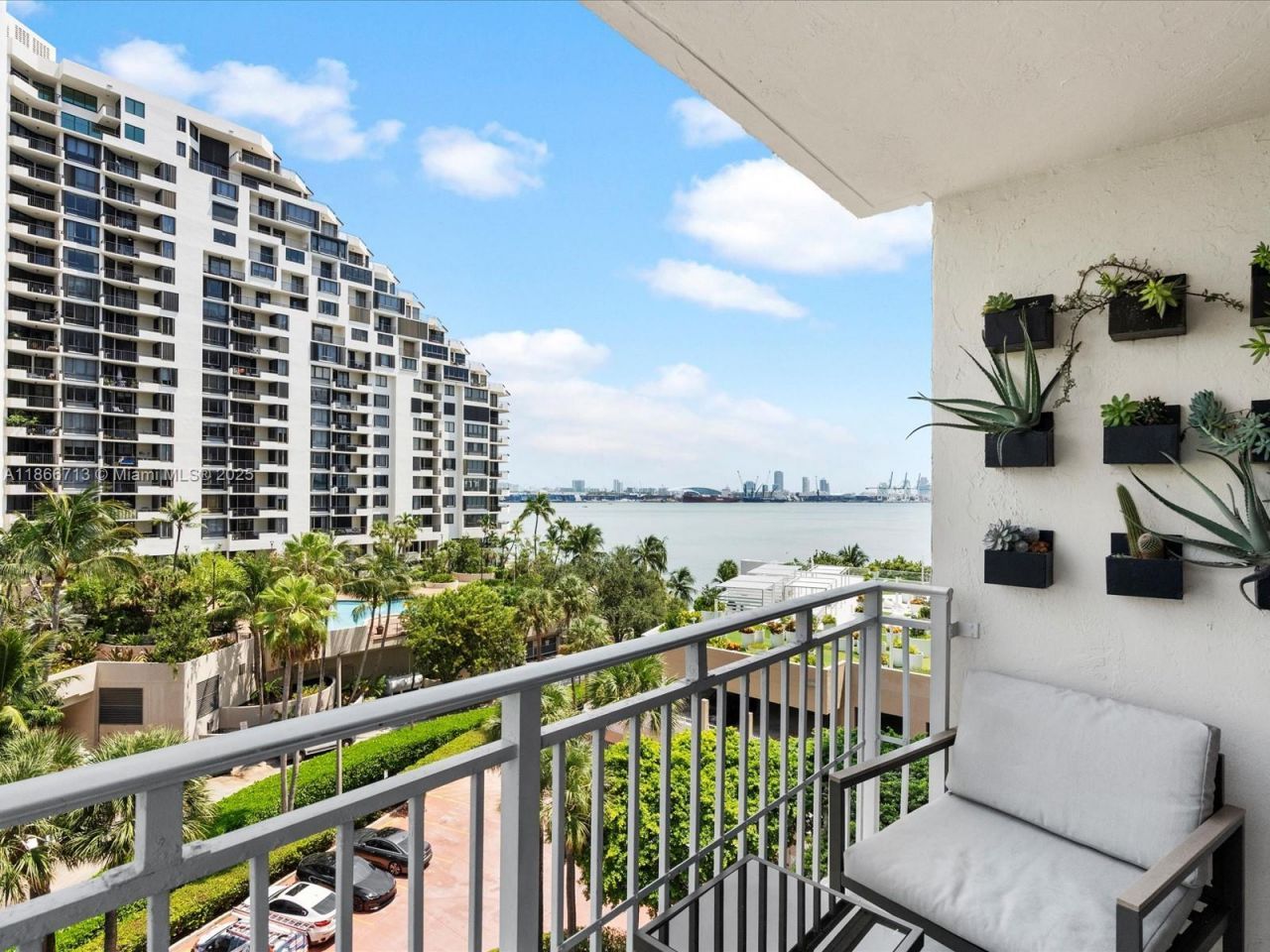 770 Claughton Island Dr, Unit 701, Miami, FL 33131 Photo