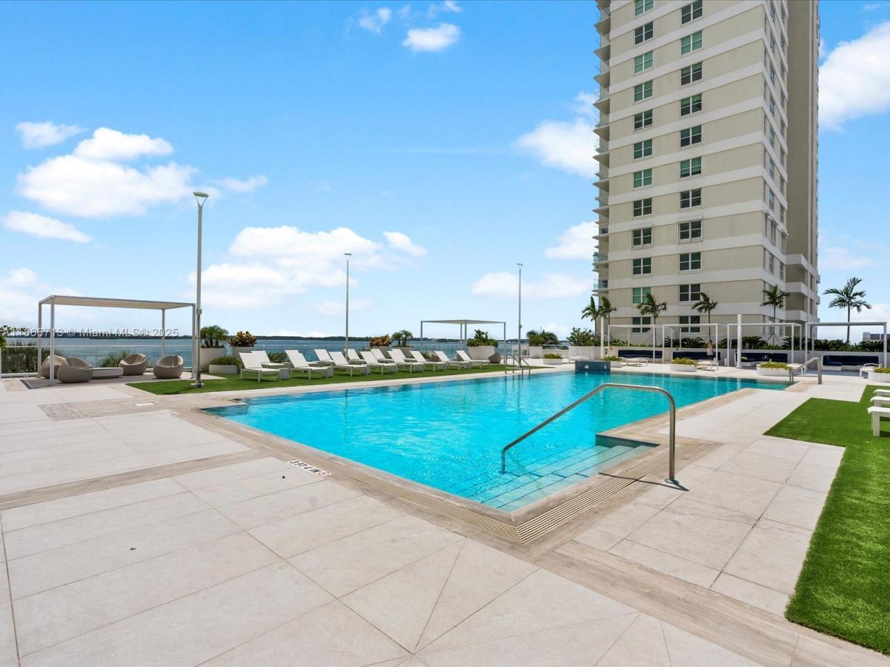 770 Claughton Island Dr, Unit 701, Miami, FL 33131 Photo