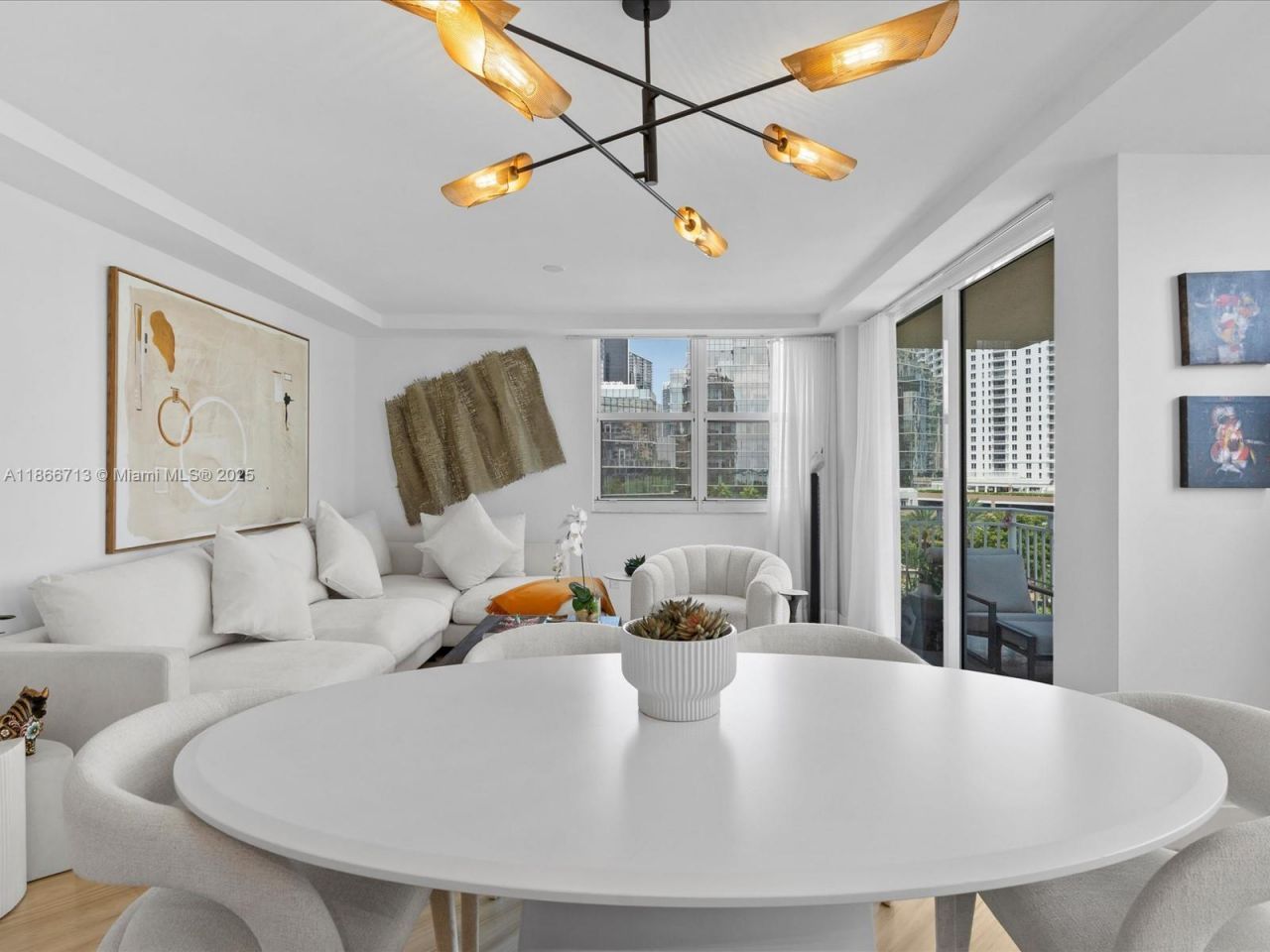 770 Claughton Island Dr, Unit 701, Miami, FL 33131 Photo