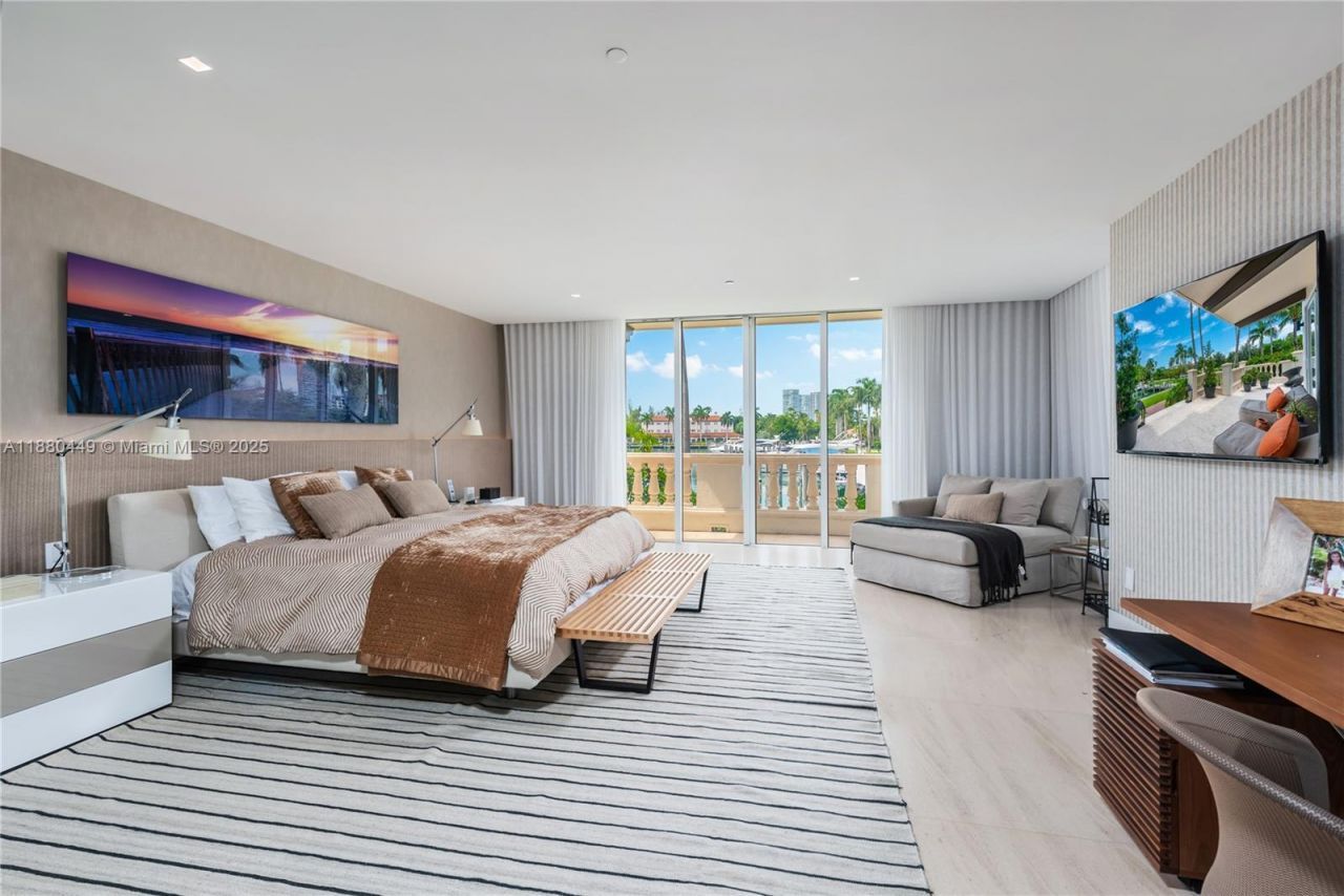 2514 Fisher Island Dr, Unit 6104, Miami Beach, FL 33109 Photo