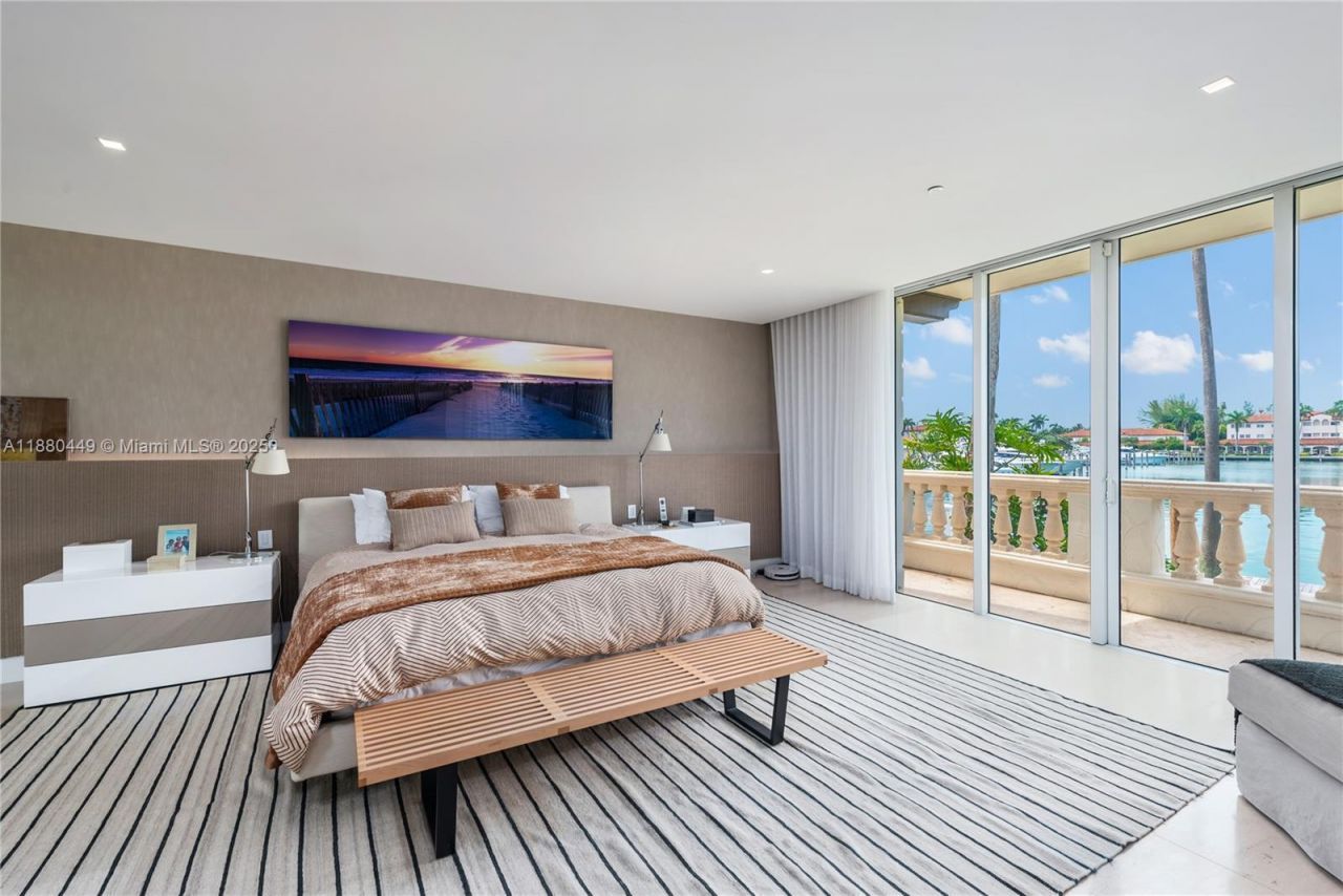 2514 Fisher Island Dr, Unit 6104, Miami Beach, FL 33109 Photo