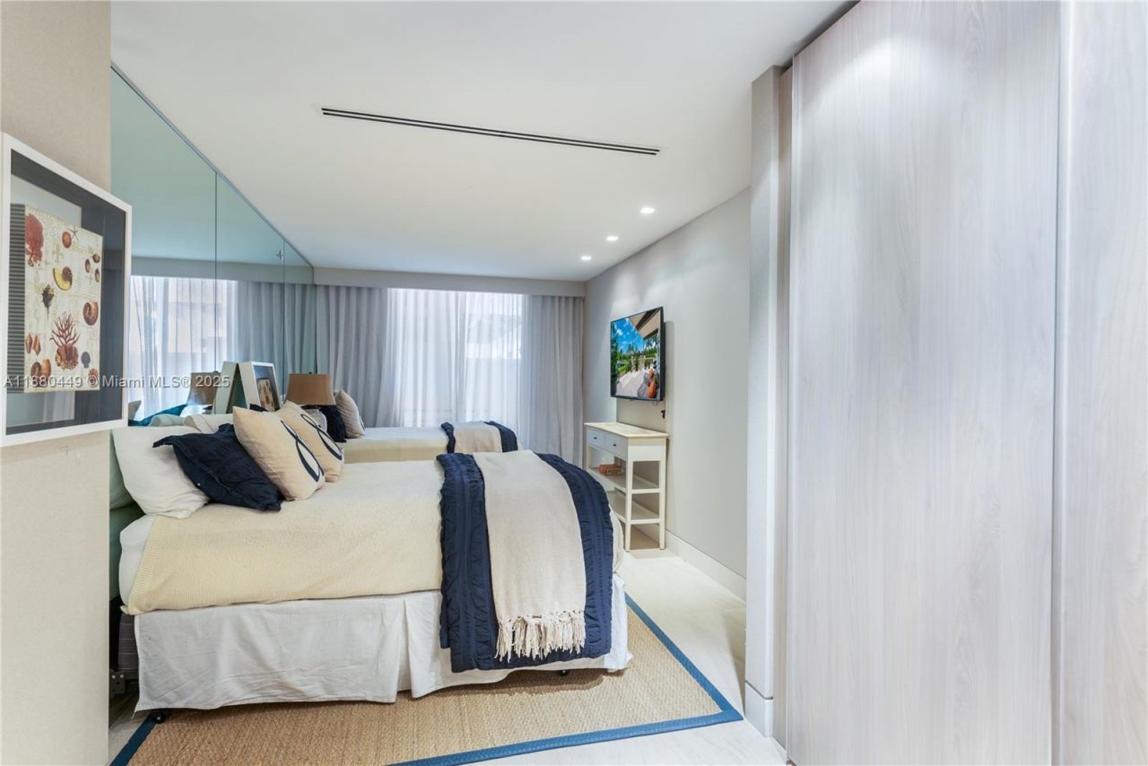 2514 Fisher Island Dr, Unit 6104, Miami Beach, FL 33109 Photo