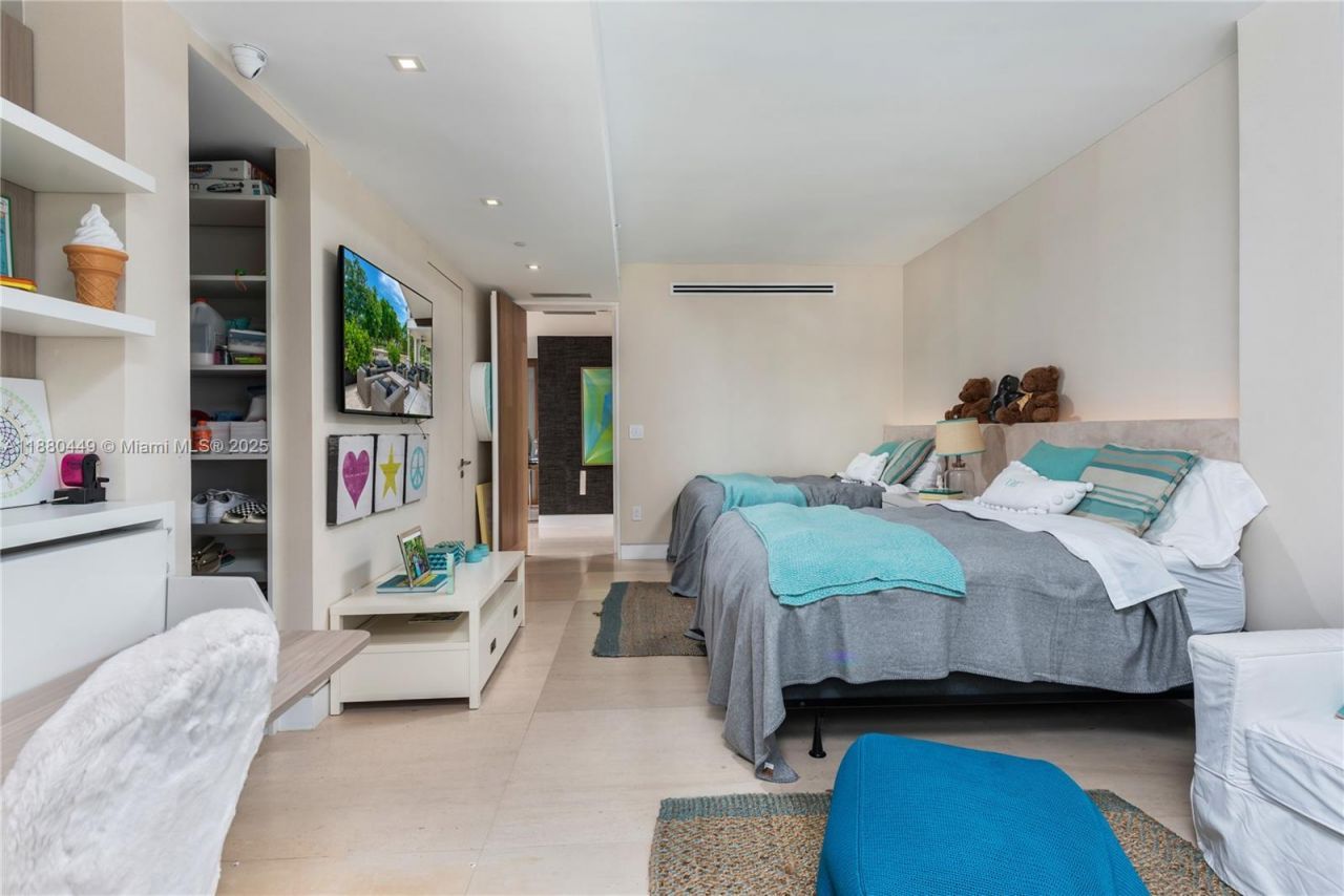 2514 Fisher Island Dr, Unit 6104, Miami Beach, FL 33109 Photo