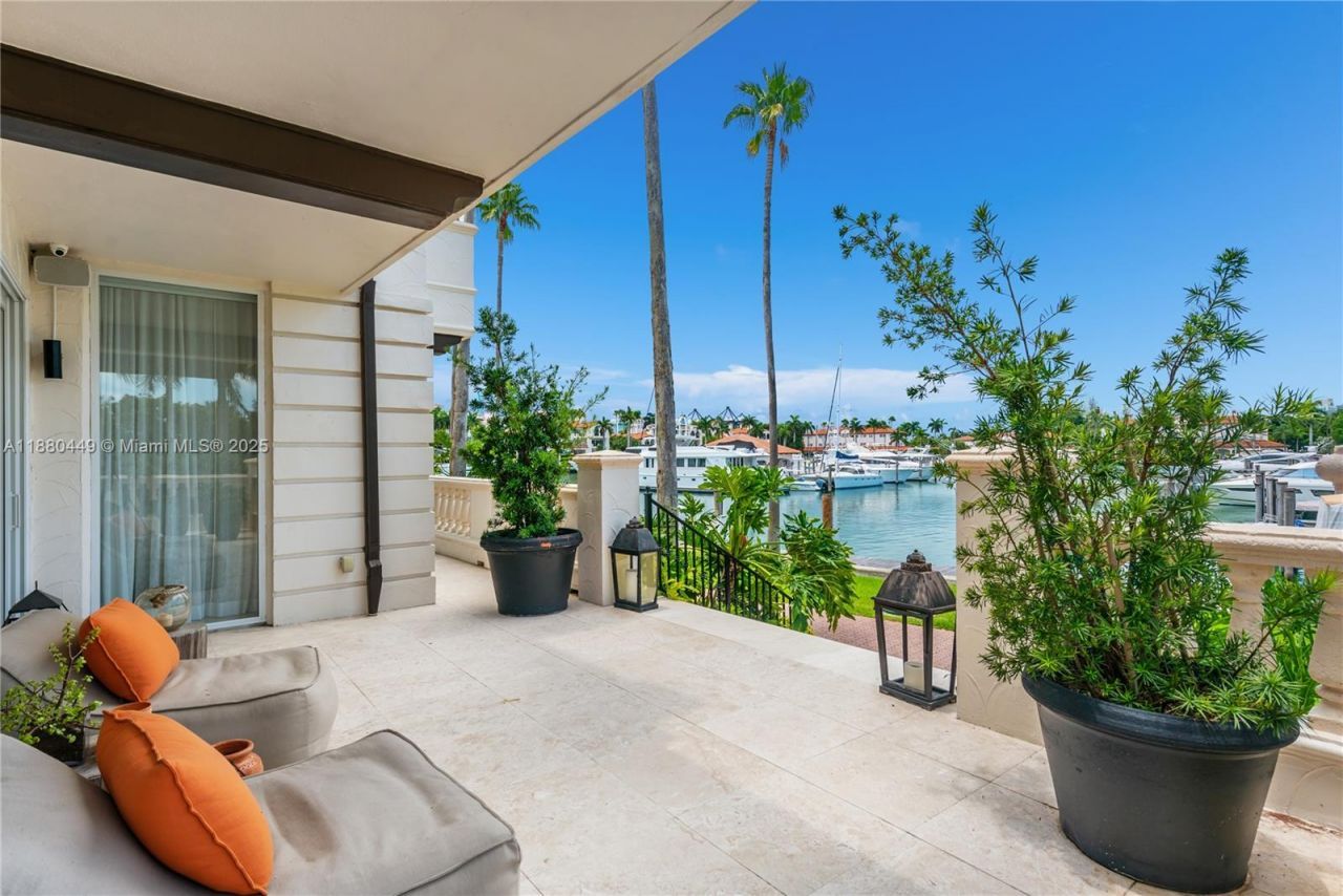 2514 Fisher Island Dr, Unit 6104, Miami Beach, FL 33109 Photo