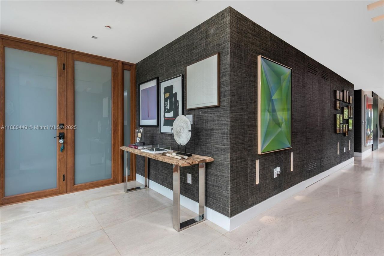 2514 Fisher Island Dr, Unit 6104, Miami Beach, FL 33109 Photo