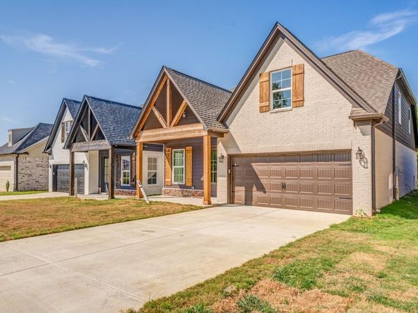 50 UMBLE ST, Oakland, TN 38060