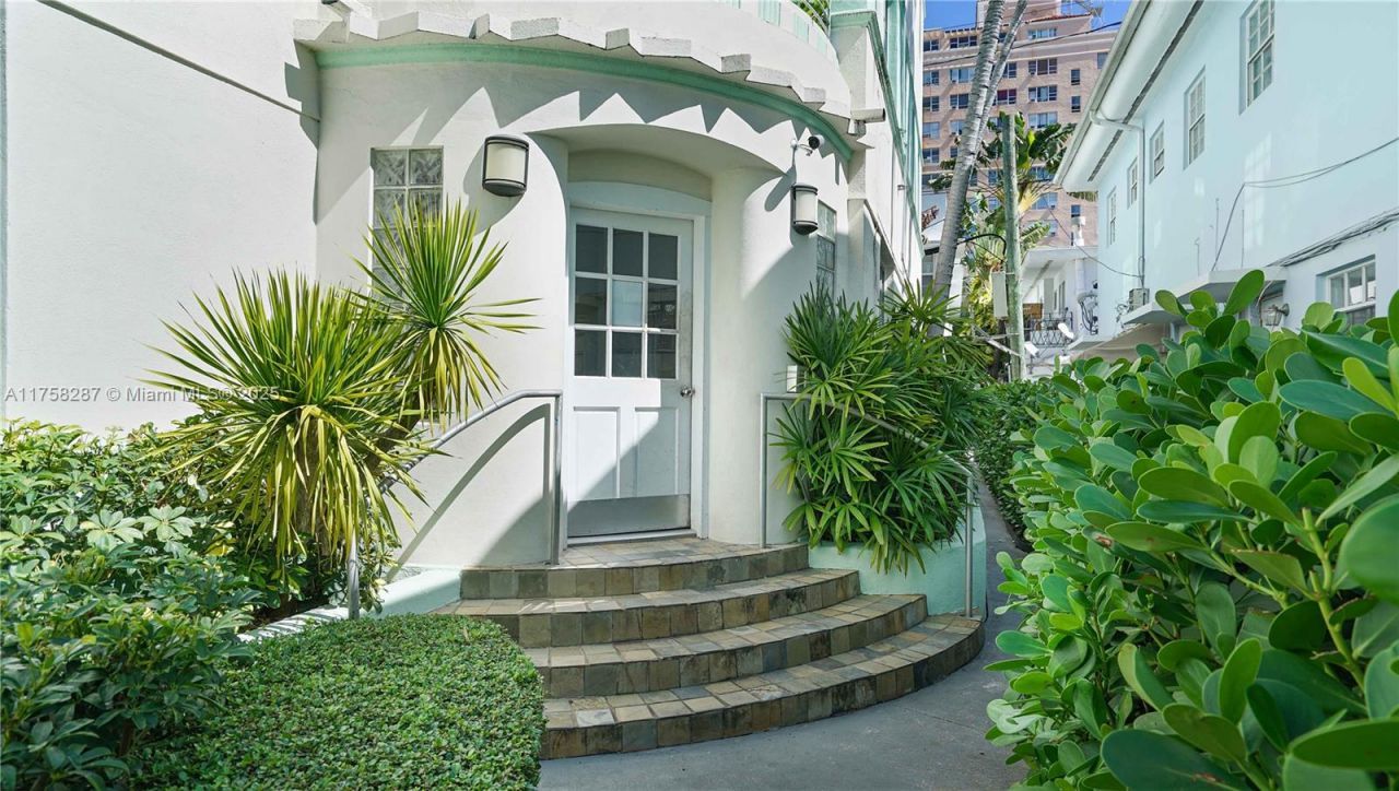 815 Euclid Ave, Unit 14, Miami Beach, FL 33139 Photo