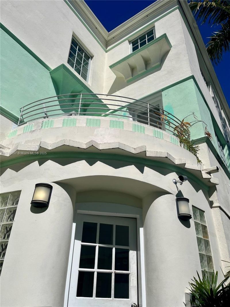 815 Euclid Ave, Unit 14, Miami Beach, FL 33139 Photo