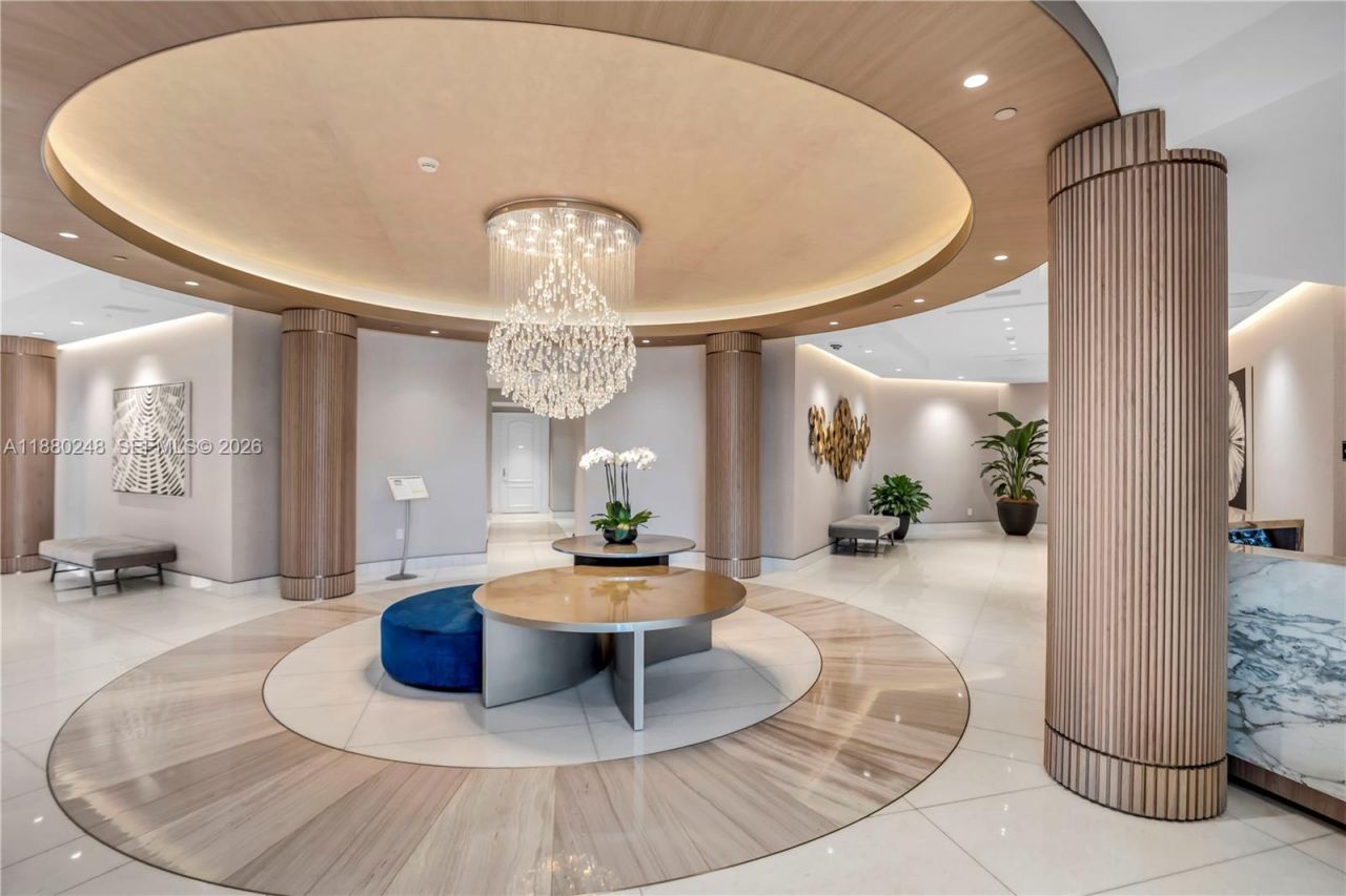 888 Brickell Key Dr, Unit 1807, Miami, FL 33131 Photo