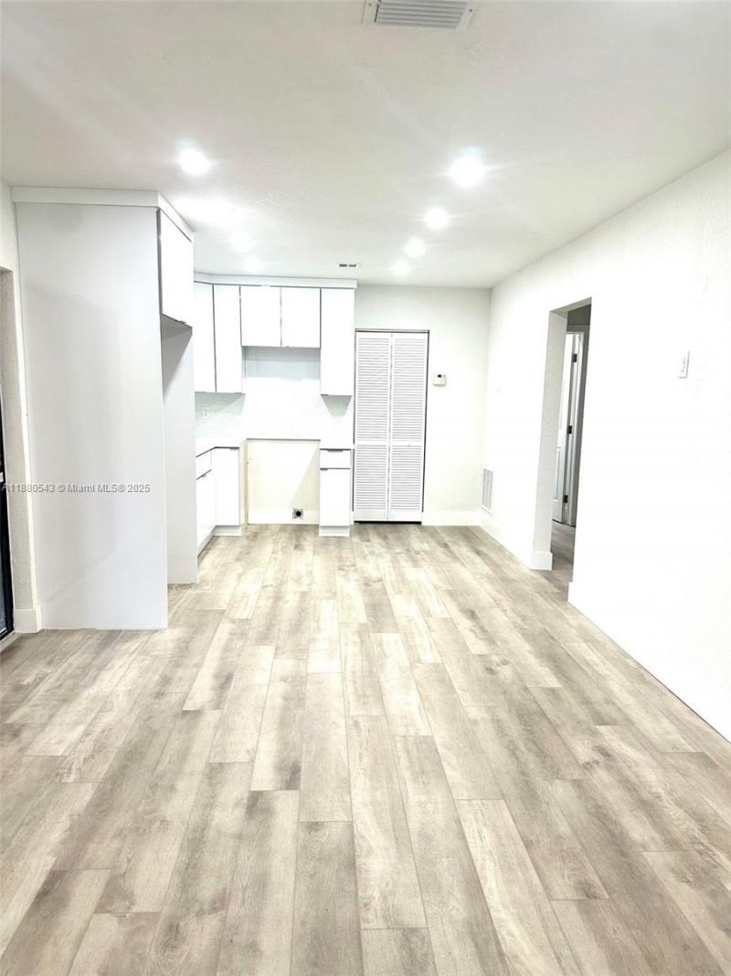 1420 NW 174th St, Miami Gardens, FL 33169 Photo