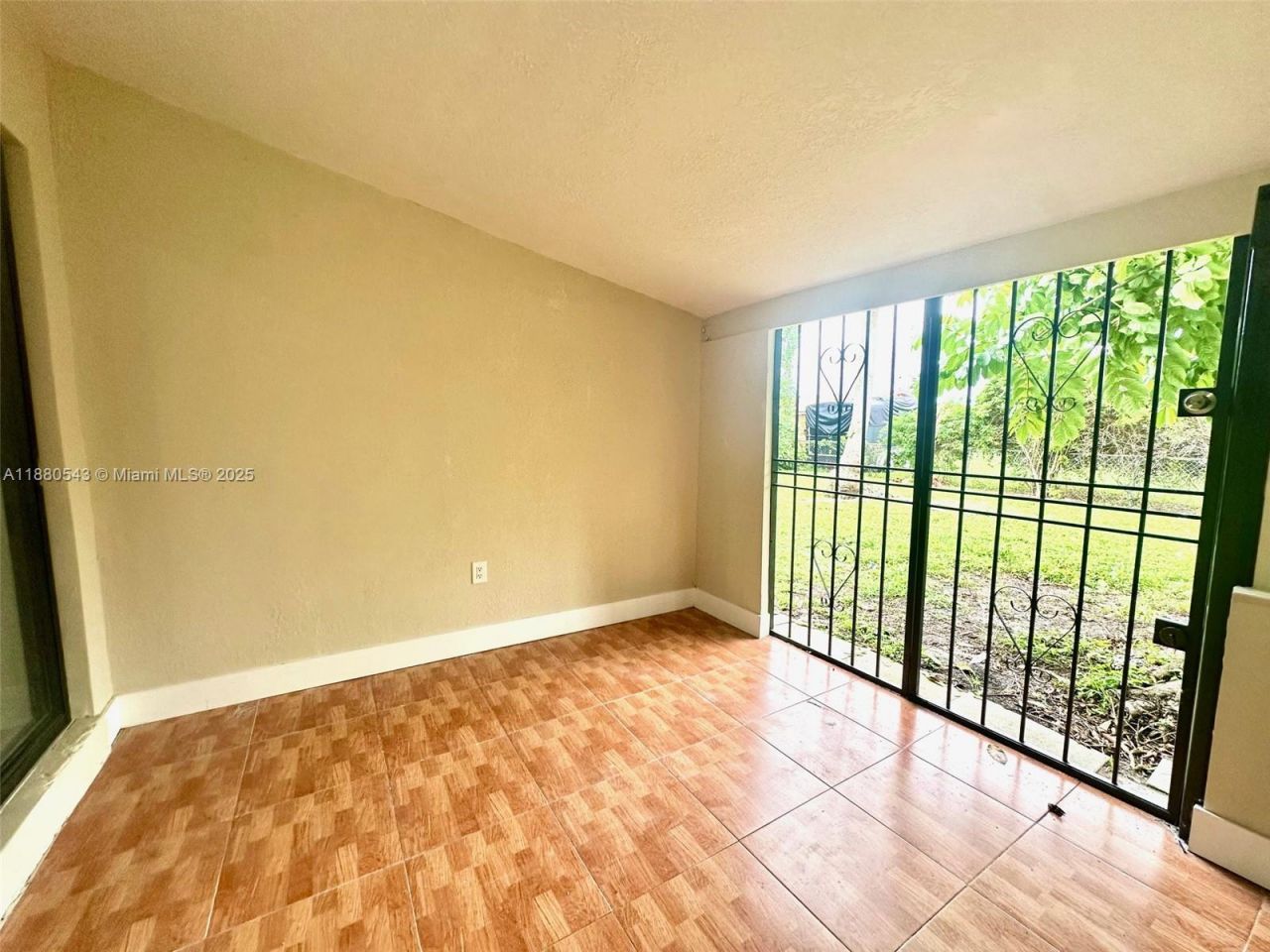 1420 NW 174th St, Miami Gardens, FL 33169 Photo