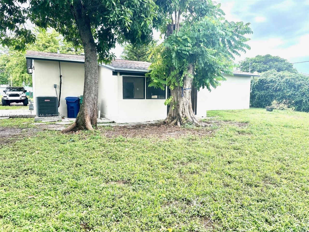 1420 NW 174th St, Miami Gardens, FL 33169 Photo