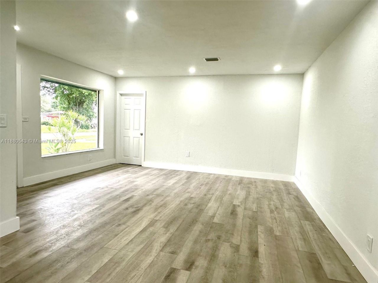 1420 NW 174th St, Miami Gardens, FL 33169 Photo