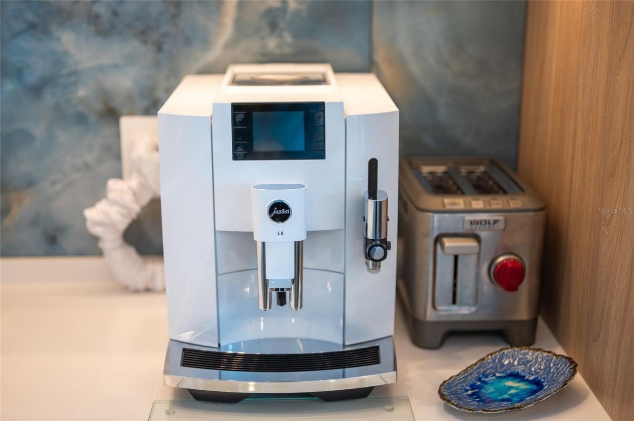 1155 N Gulfstream Avenue, Unit 1607, Sarasota, FL 34236 Photo