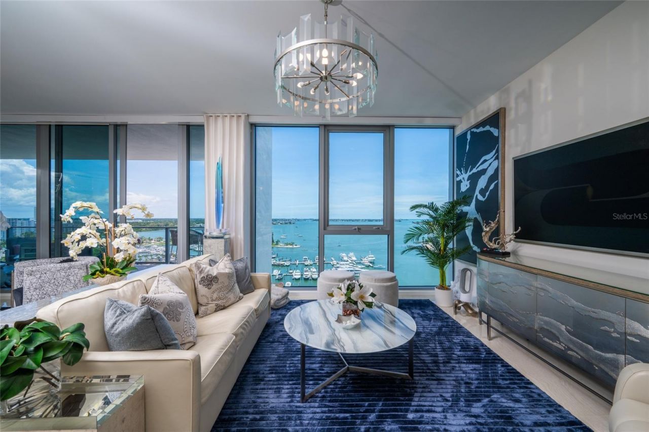 1155 N Gulfstream Avenue, Unit 1607, Sarasota, FL 34236 Photo