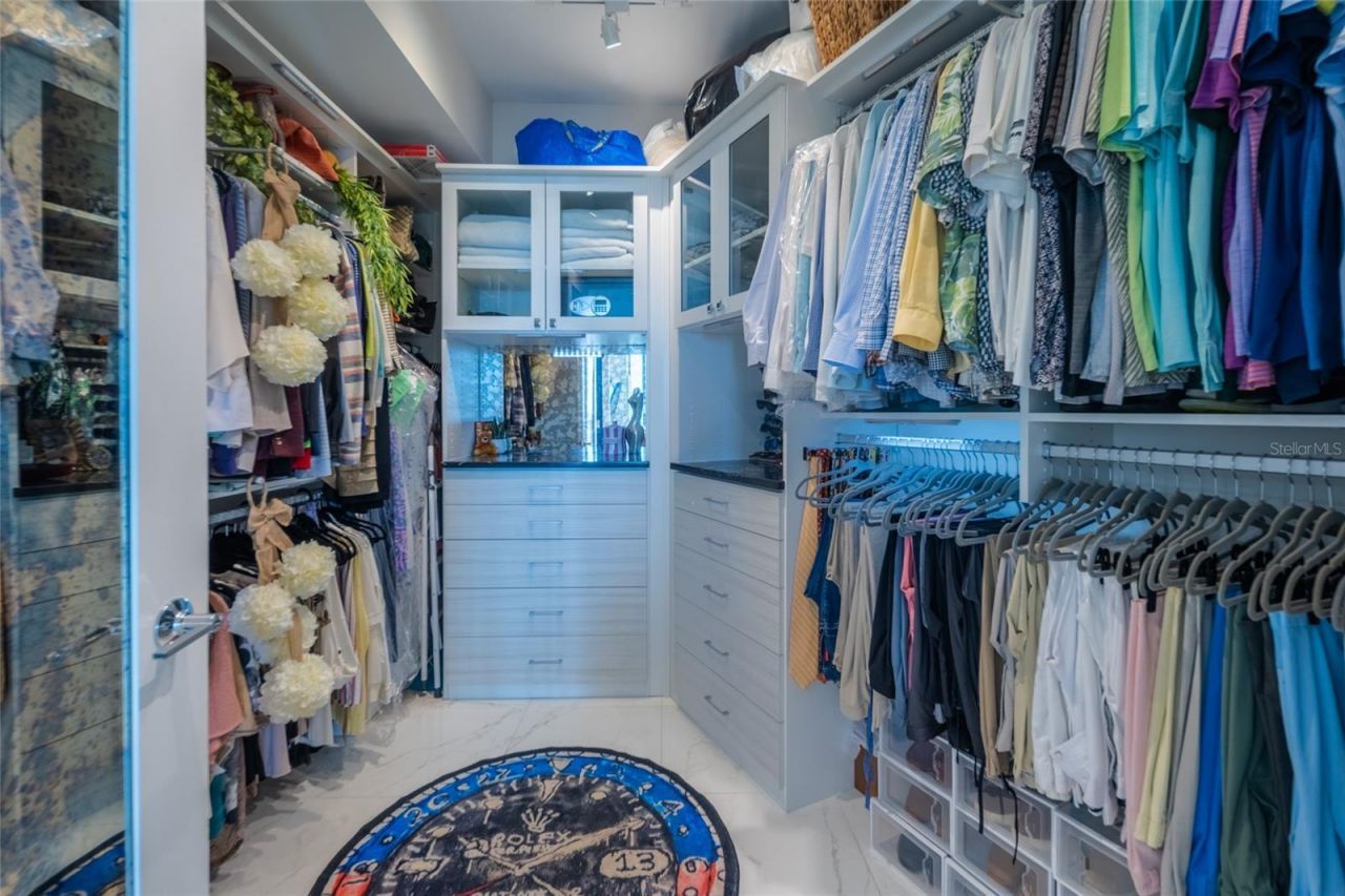 1155 N Gulfstream Avenue, Unit 1607, Sarasota, FL 34236 Photo