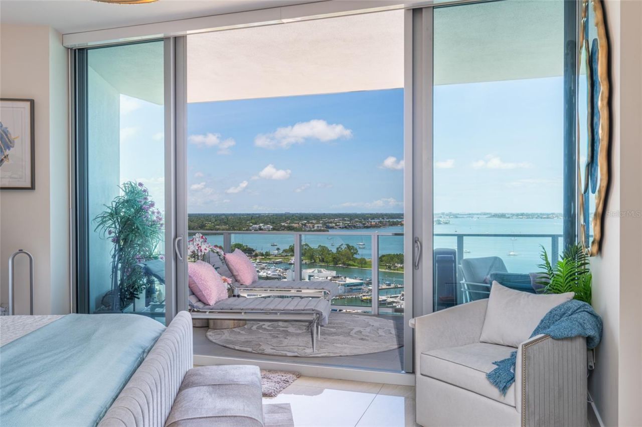 1155 N Gulfstream Avenue, Unit 1607, Sarasota, FL 34236 Photo