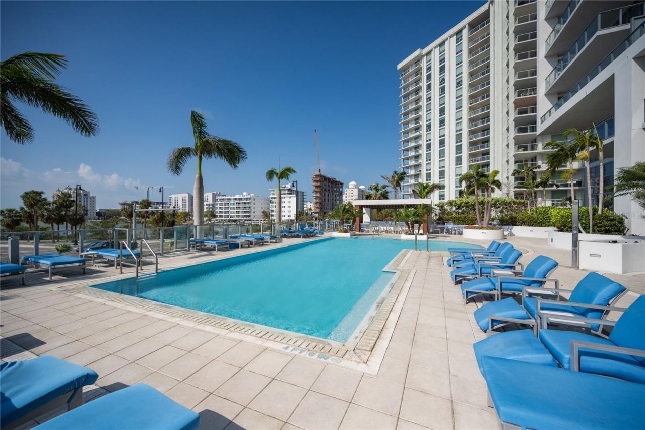 1155 N Gulfstream Avenue, Unit 1607, Sarasota, FL 34236 Photo