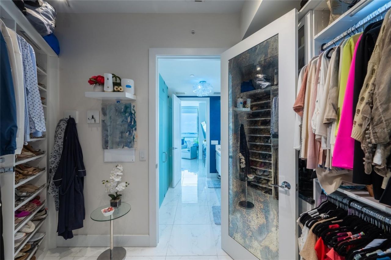 1155 N Gulfstream Avenue, Unit 1607, Sarasota, FL 34236 Photo
