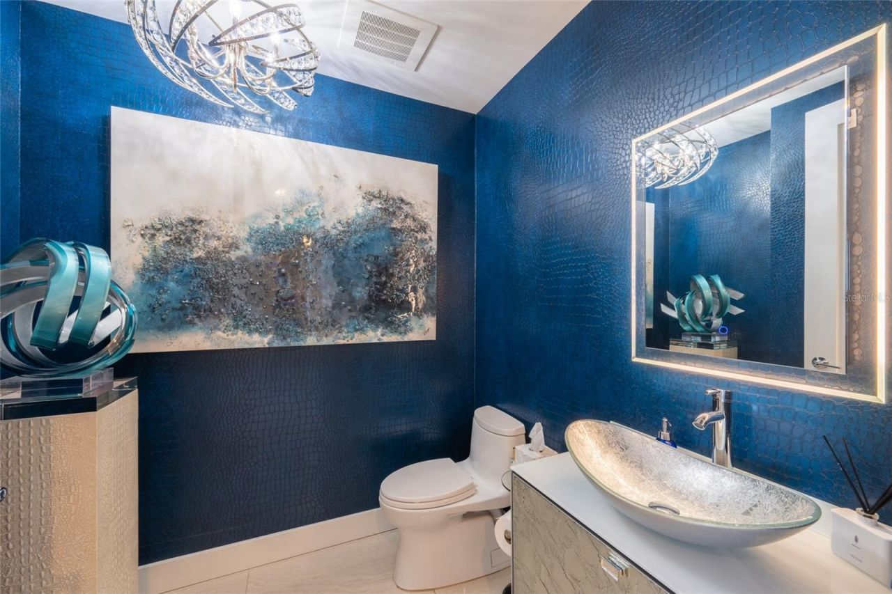 1155 N Gulfstream Avenue, Unit 1607, Sarasota, FL 34236 Photo