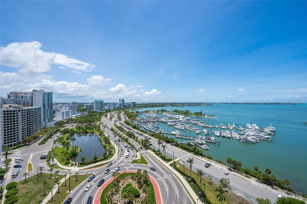 1155 N Gulfstream Avenue, Unit 1607, Sarasota, FL 34236 Photo