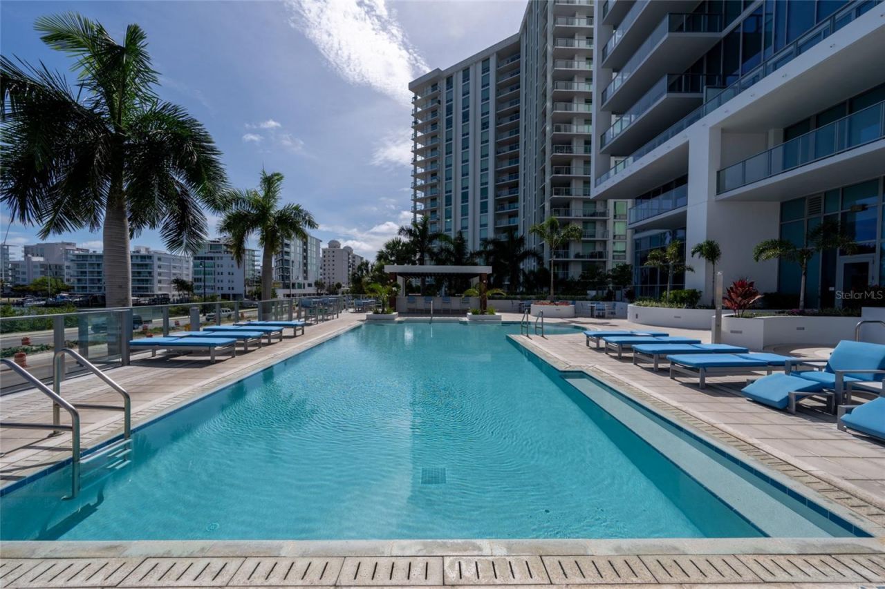 1155 N Gulfstream Avenue, Unit 1607, Sarasota, FL 34236 Photo