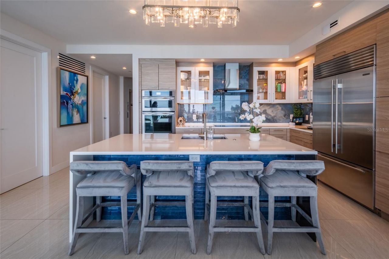 1155 N Gulfstream Avenue, Unit 1607, Sarasota, FL 34236 Photo