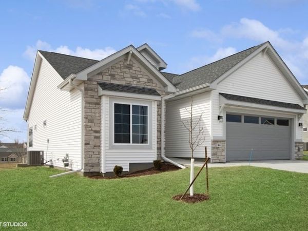 311 Dogwood Lane, Tiffin, IA 52340