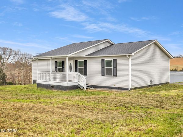 1174 Howell River Rd, Rutledge, TN 37861