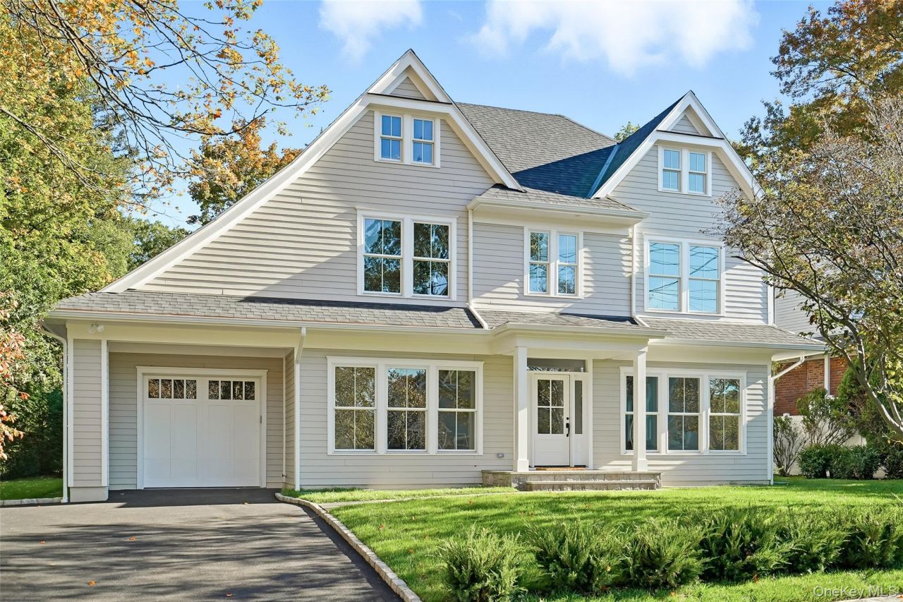 76 Glen Oaks Drive, Rye, NY 10580 Main Photo