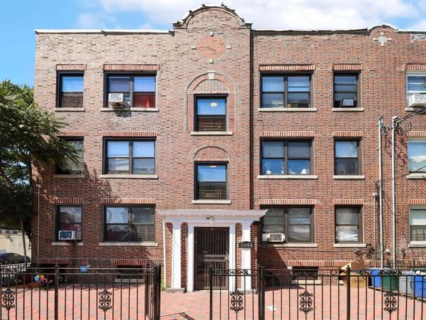 86-44 123rd Street, Richmond Hill, NY 11418