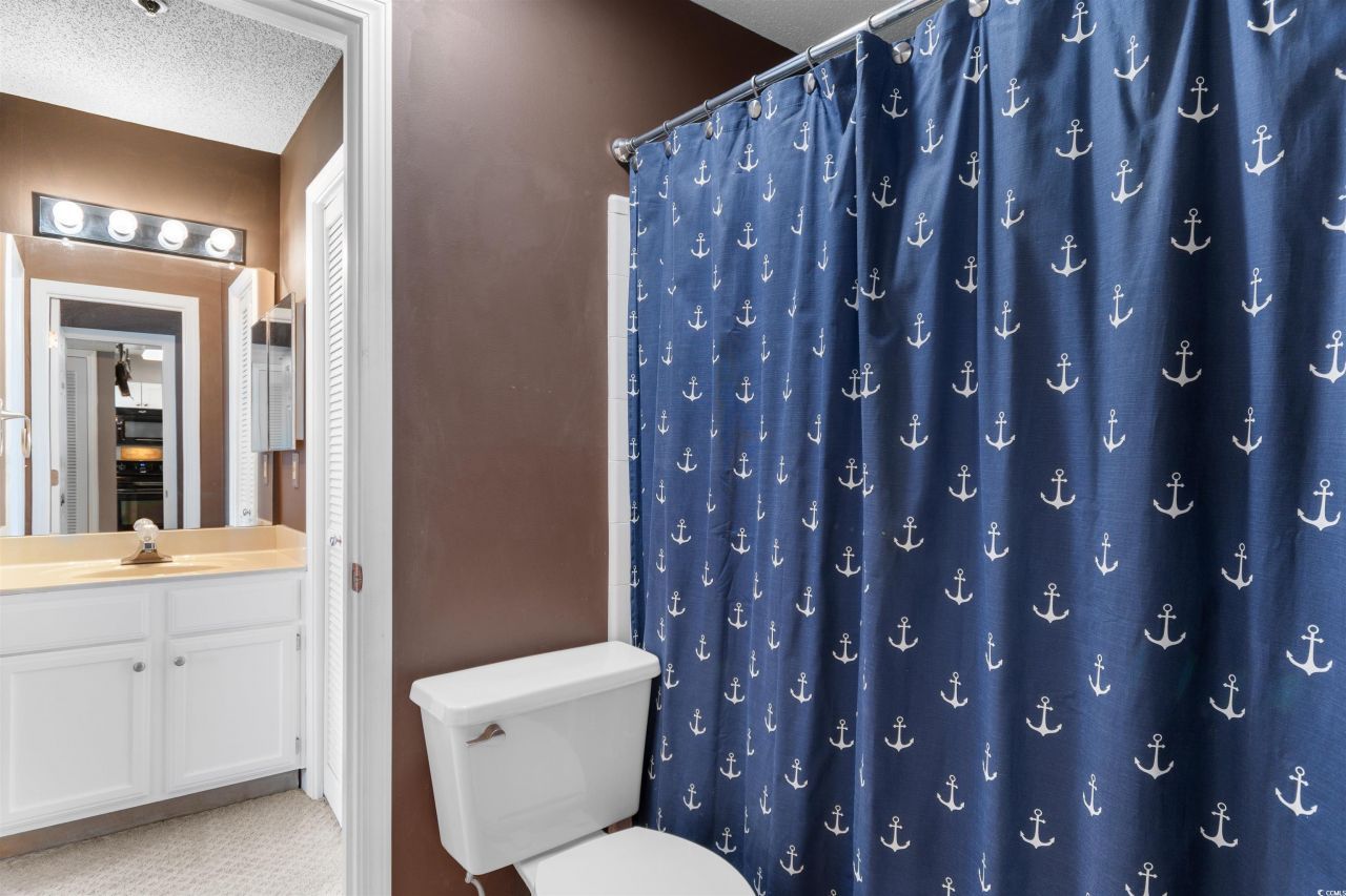 4601 Greenbriar Dr. Photo 22