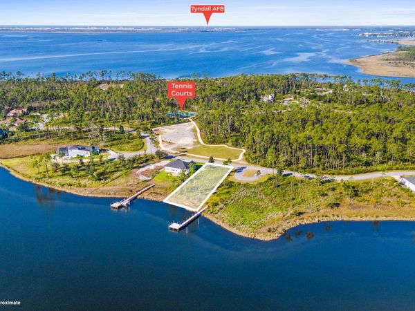 935 Tidewater Lane, Panama City, FL 32404