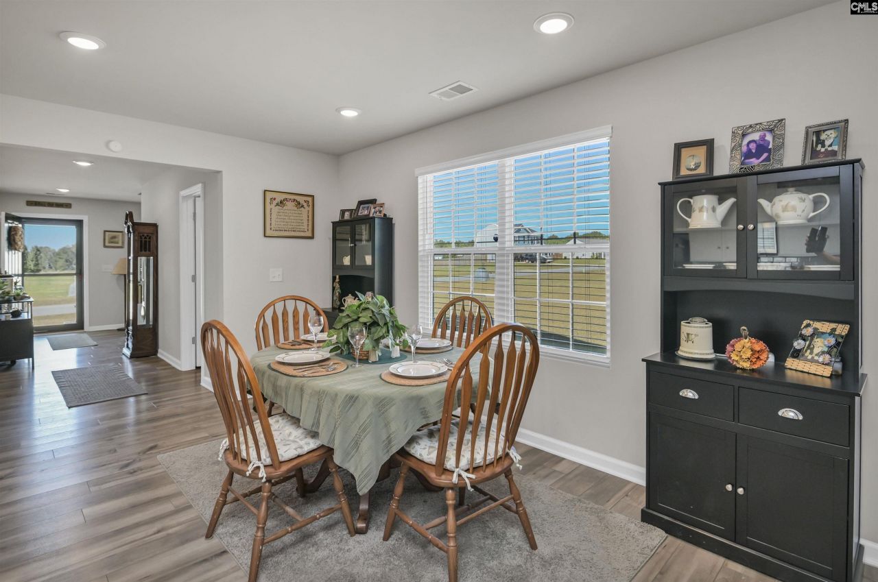 281 Burbage Court Photo 11