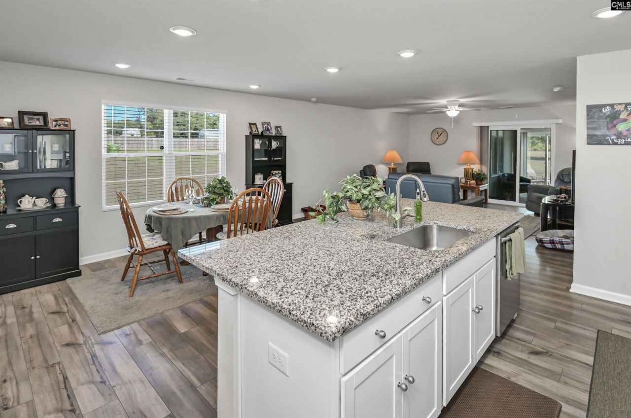 281 Burbage Court Photo 19