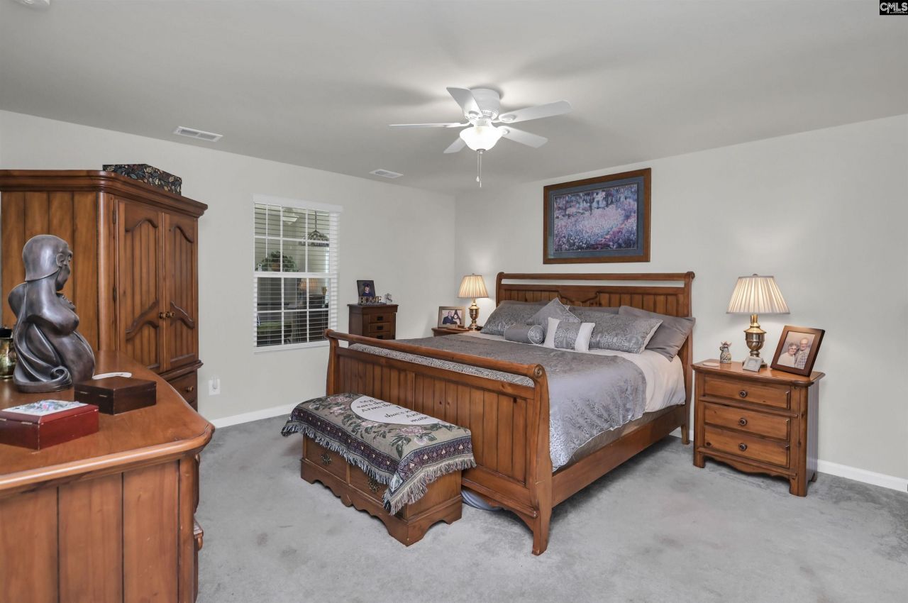 281 Burbage Court Photo 35