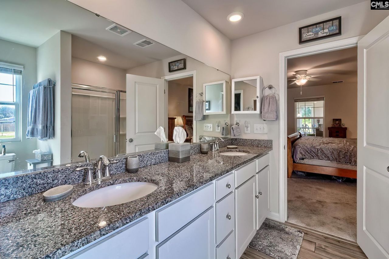 281 Burbage Court Photo 41