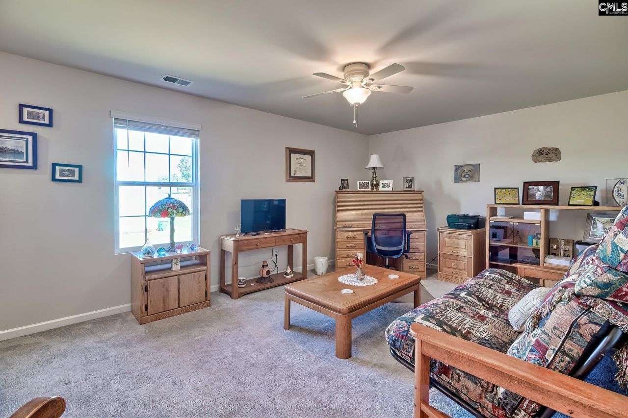 281 Burbage Court Photo 45