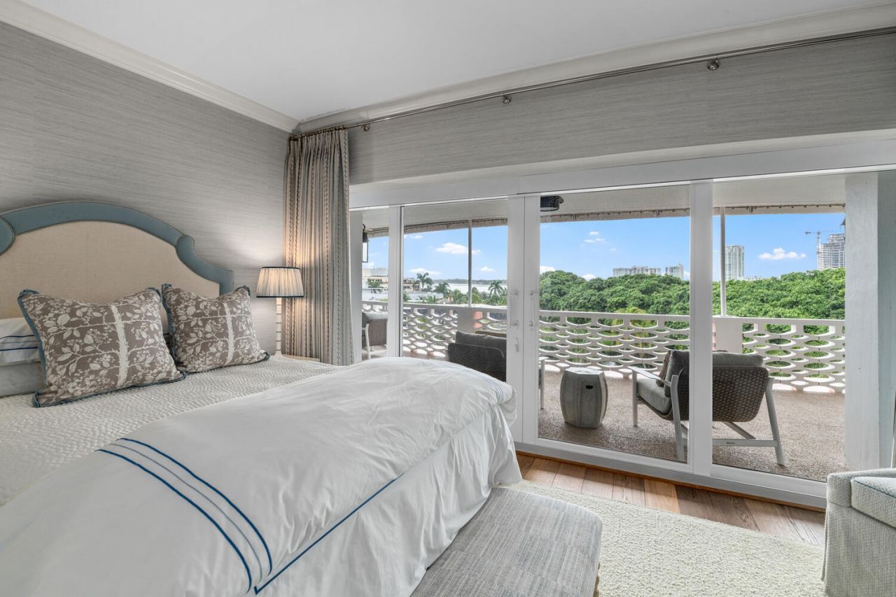 315 S Lake Drive, Unit Ph C, Palm Beach, FL 33480 Photo