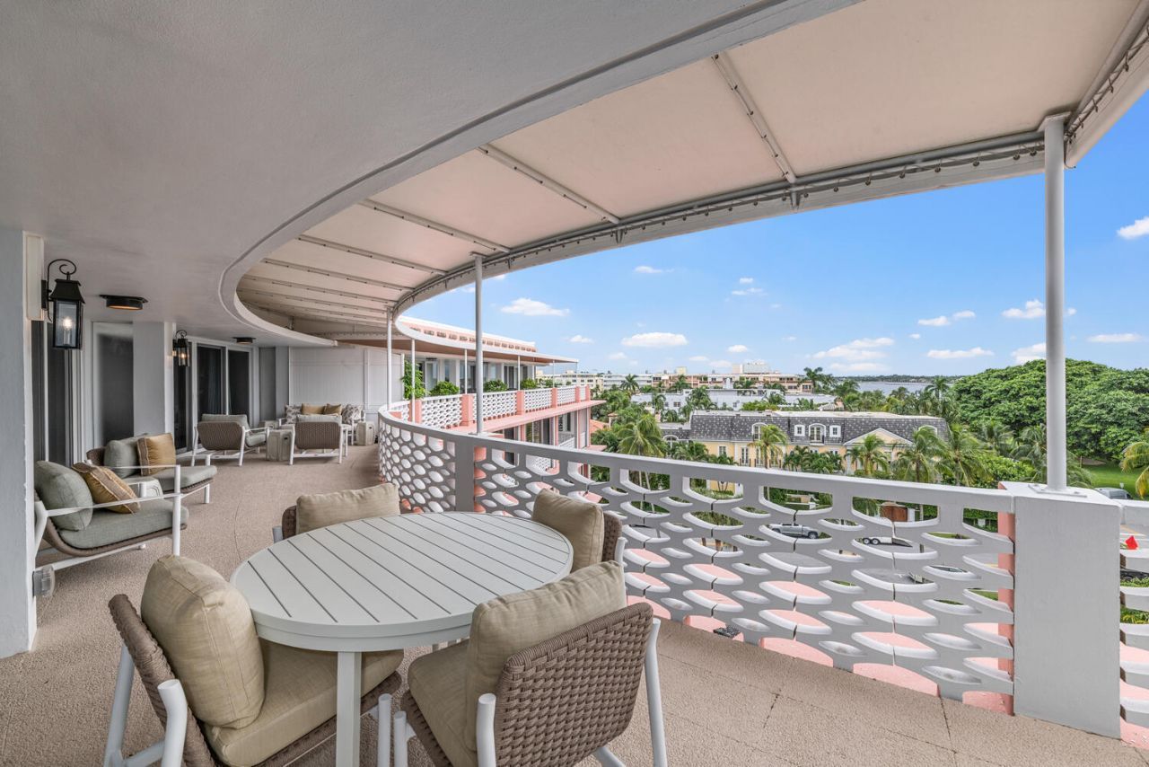 315 S Lake Drive, Unit Ph C, Palm Beach, FL 33480 Photo