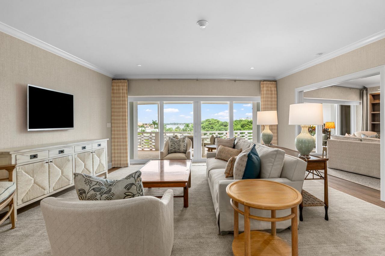 315 S Lake Drive, Unit Ph C, Palm Beach, FL 33480 Photo