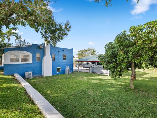 907 N A Street, Lake Worth Beach, FL 33460