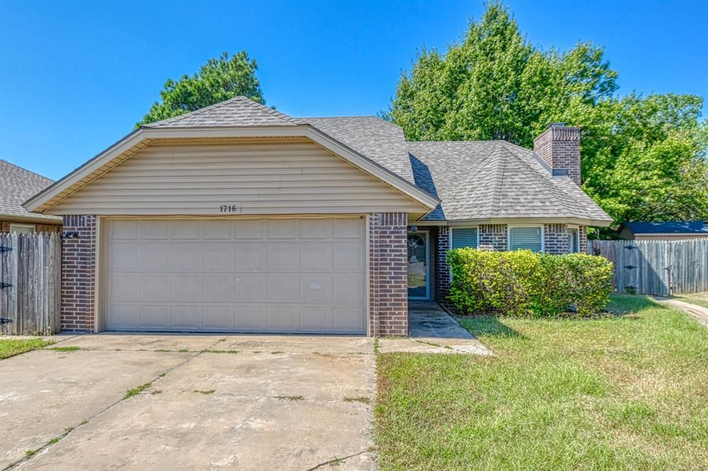 1716 Wilderness Drive, Norman, OK 73071 Main Photo